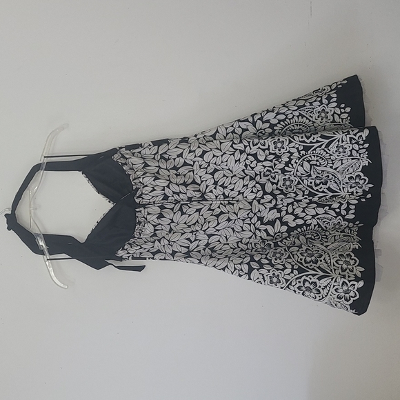 Majora Sz S Floral Halter Dress - Picture 2 of 4